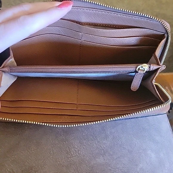 MICHAEL KORS 1990s Camel Brown Large Jet Set Travel Leather Wallet E-1303 - Picture 8 of 9